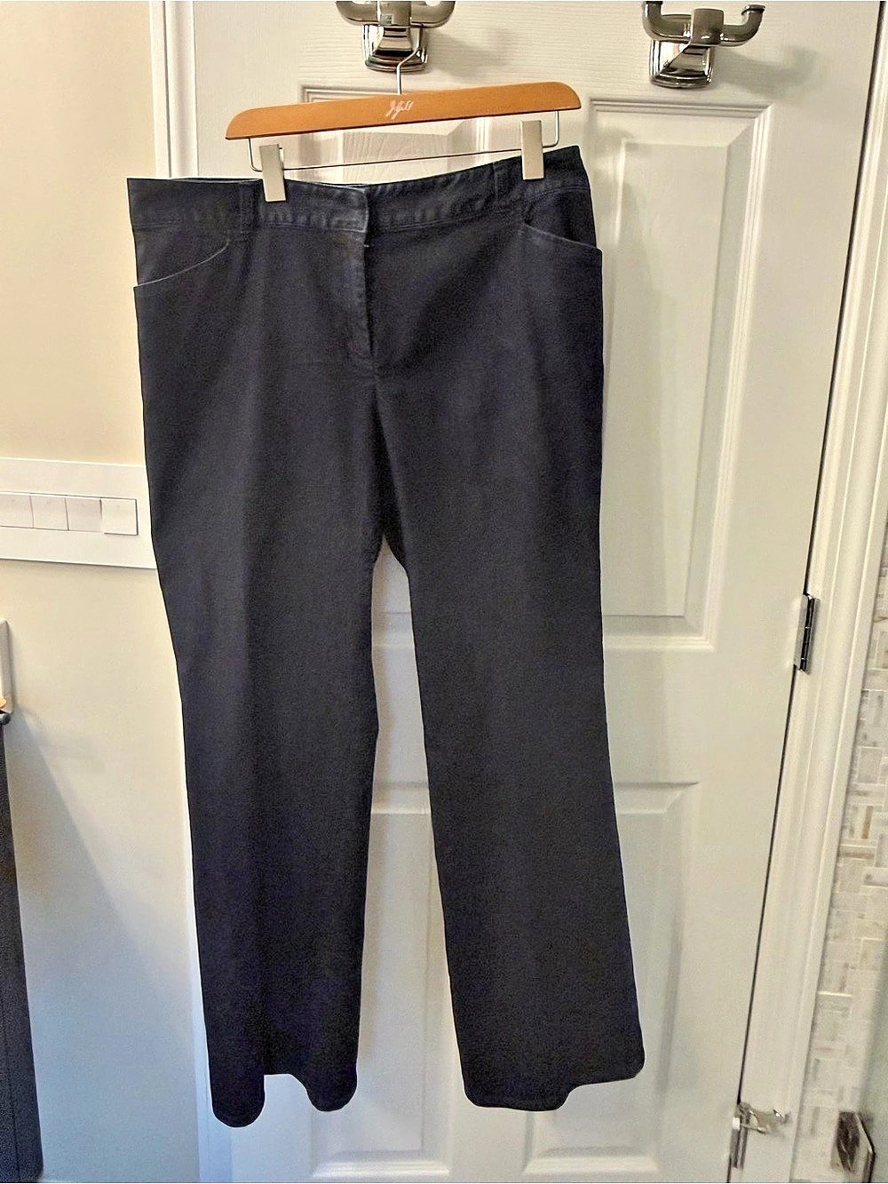J.Jill Straight Leg Pants Black Size 16 dark wash